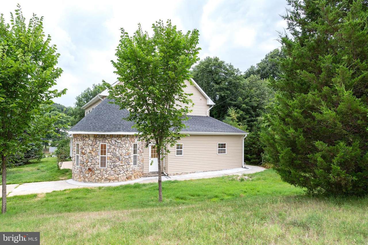 3606 Heather Court - Photo 1