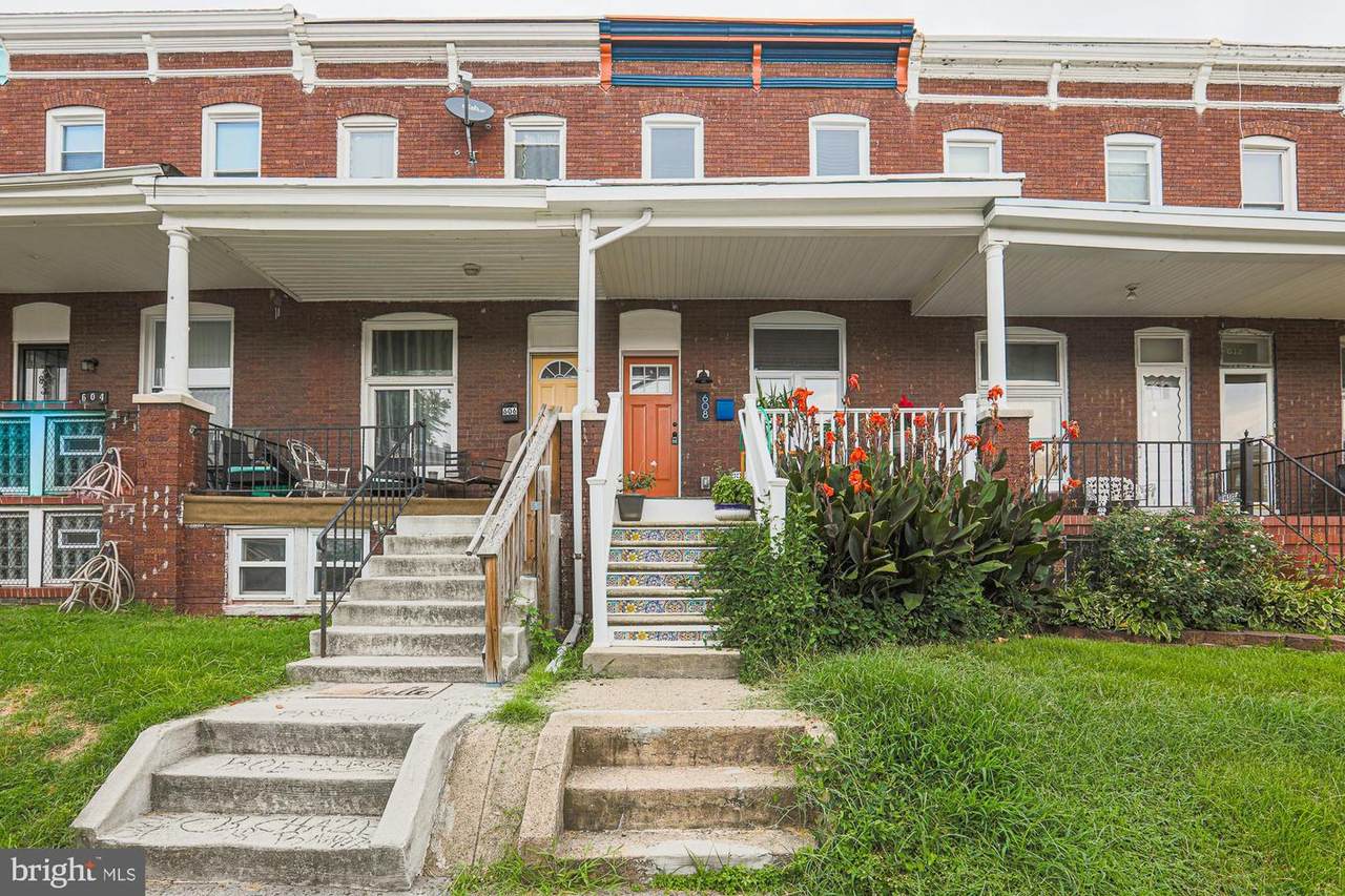 608 36TH Street - Photo 1