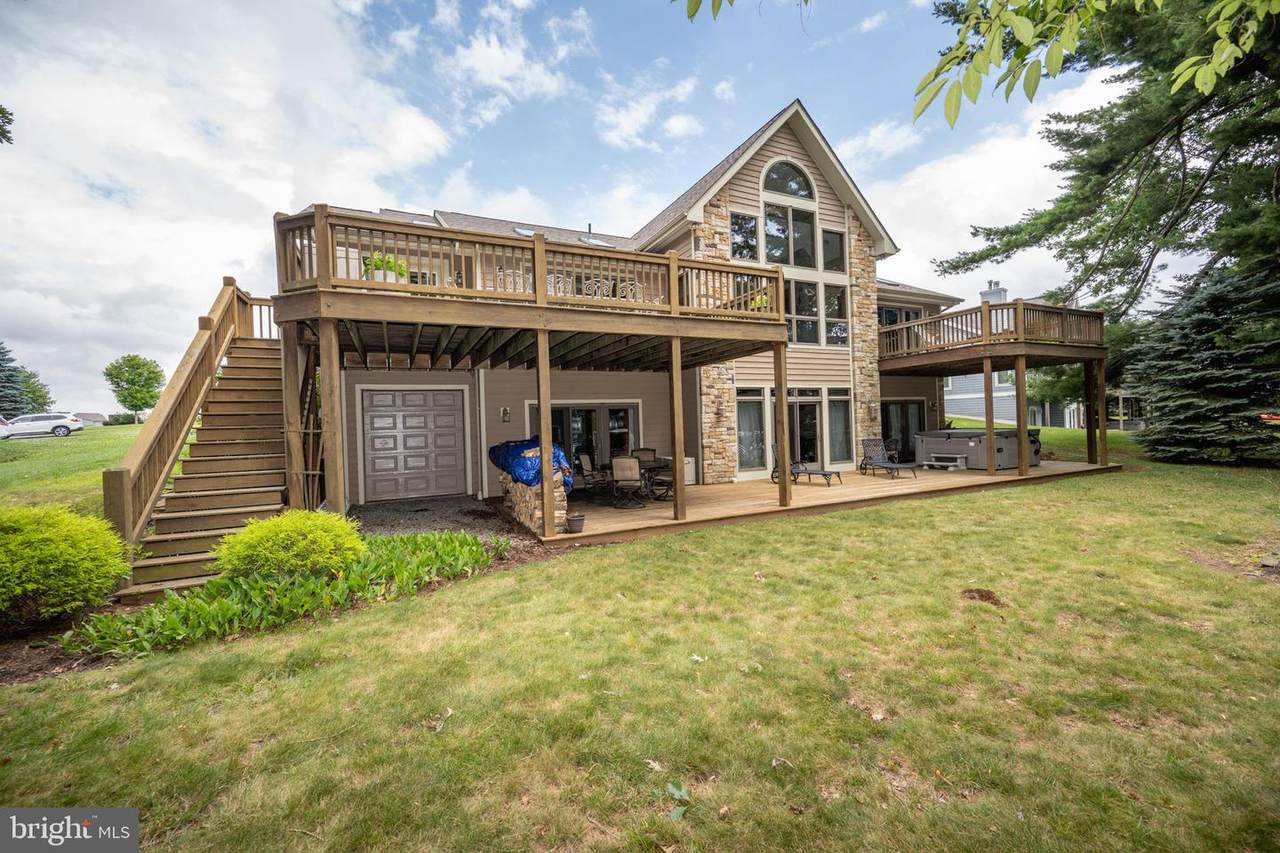 316 Moonrise Drive - Photo 1
