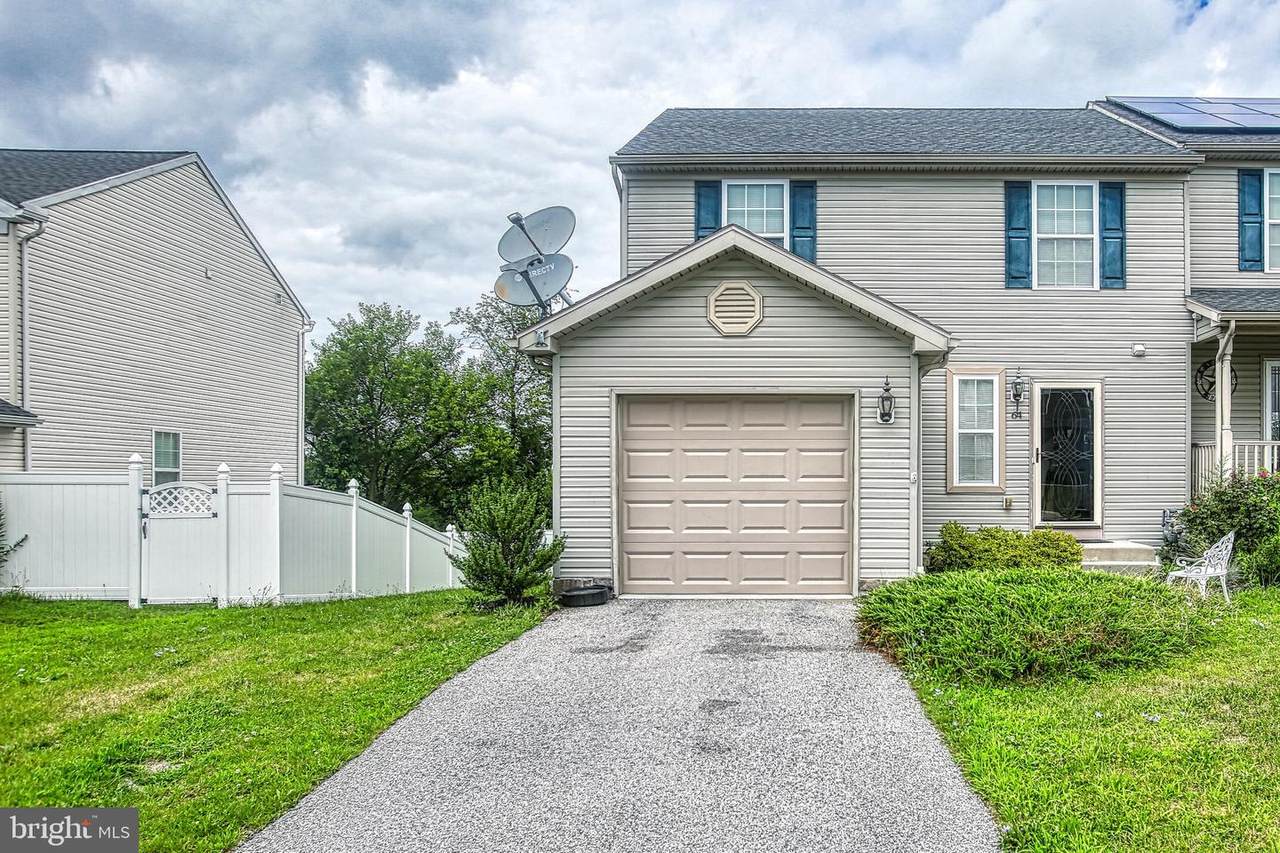 64 Skyview Circle - Photo 1