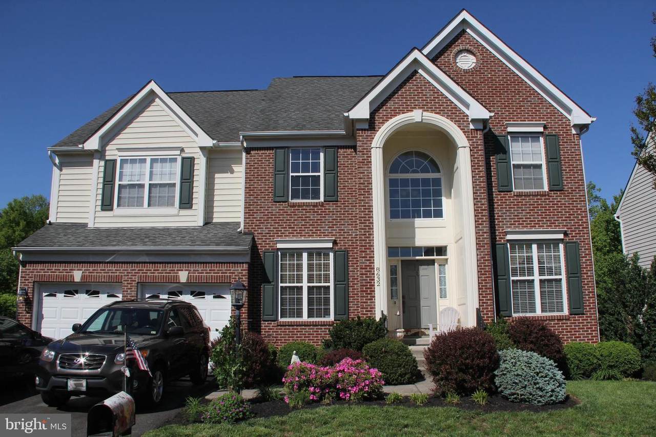 8632 Belgrove Gardens Lane - Photo 1