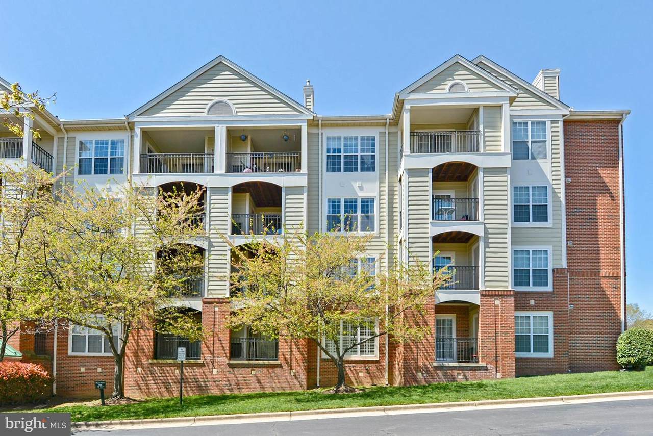 1100 Quaker Hill Ct. - Photo 1
