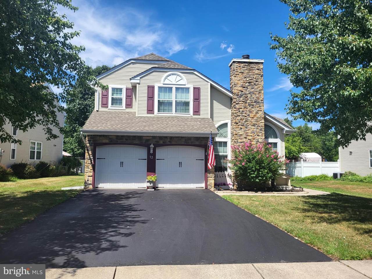 13 Steeplechase Blvd - Photo 1