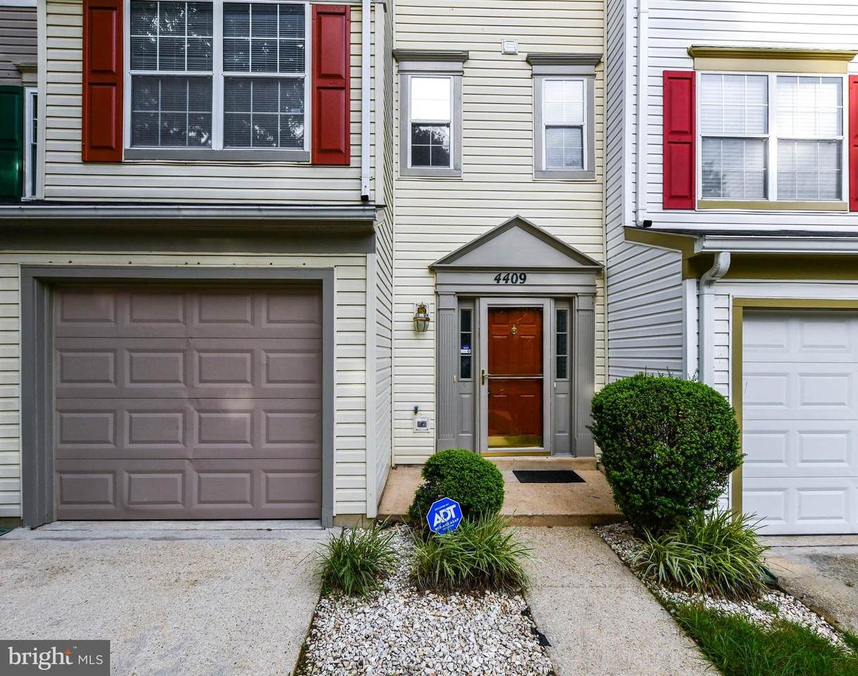 4409 Cornwall Court - Photo 1