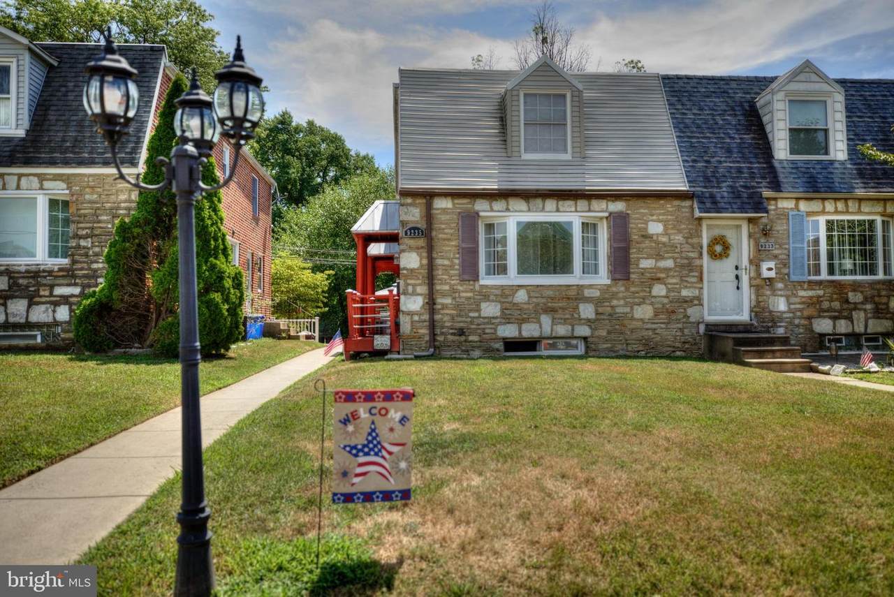 9235 Outlook Avenue - Photo 1
