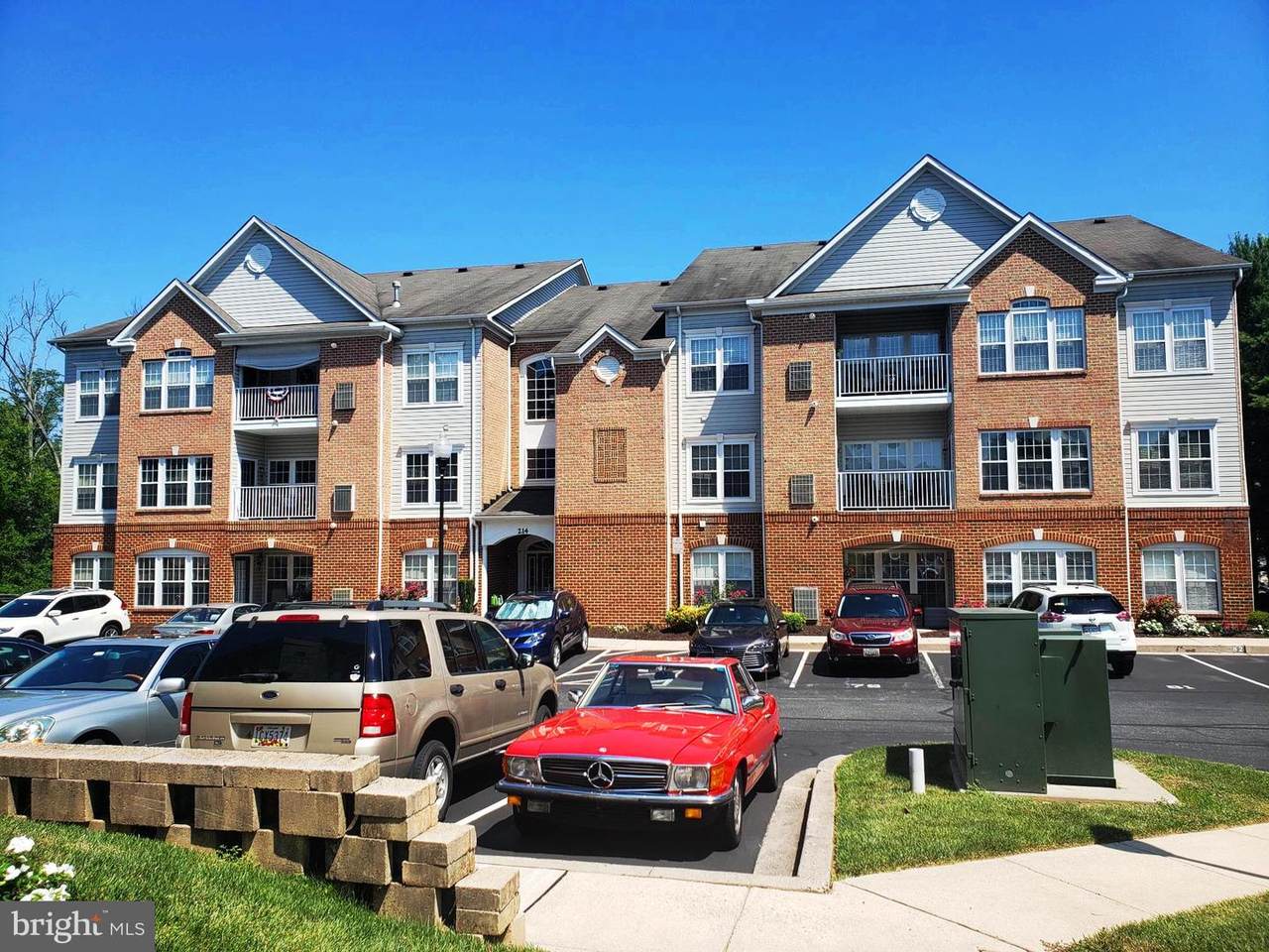 214 Kings Crossing Circle - Photo 1