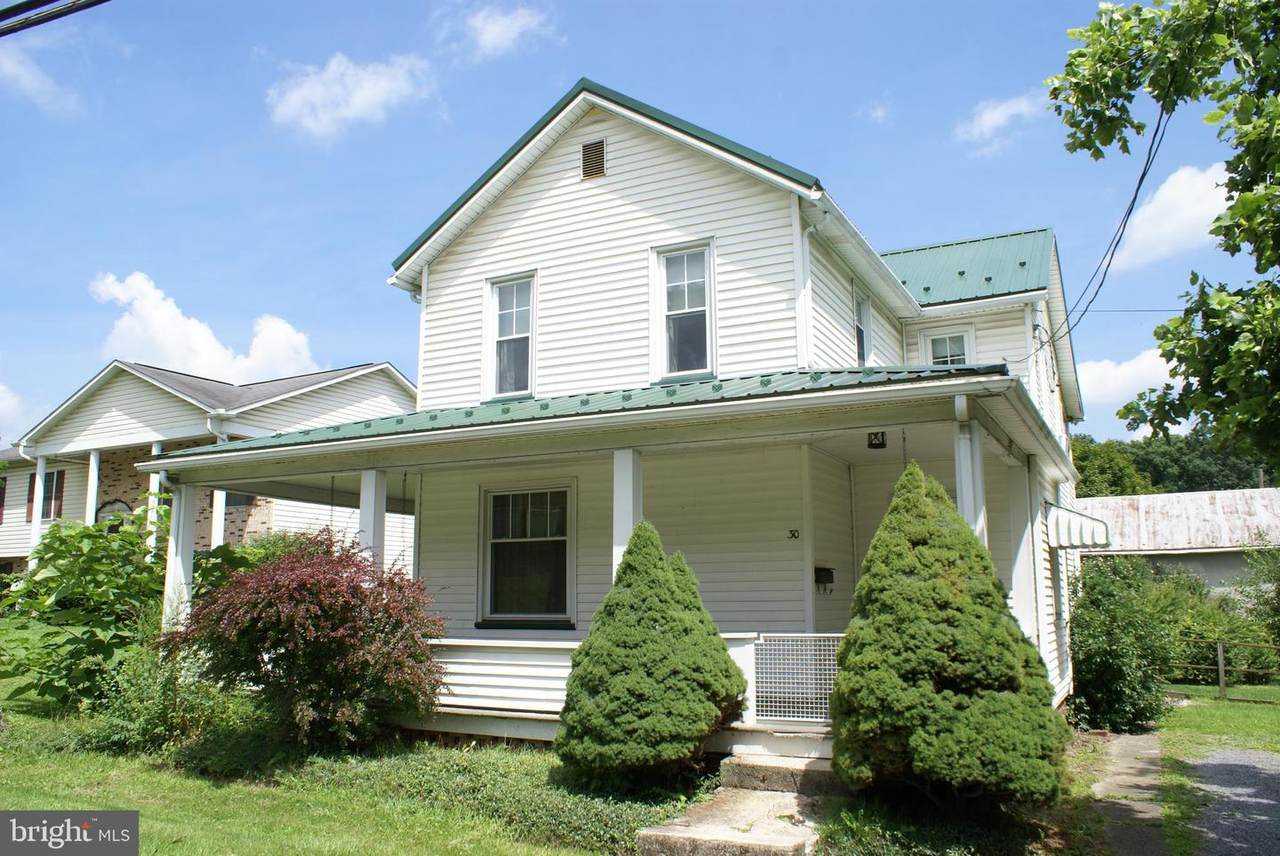 30 4TH Avenue - Photo 1