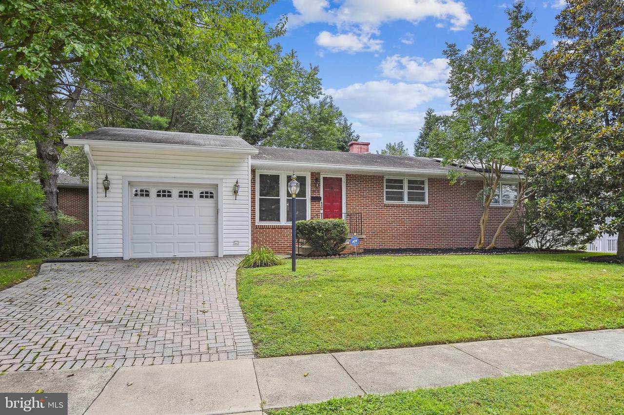 801 Tyler Avenue - Photo 1
