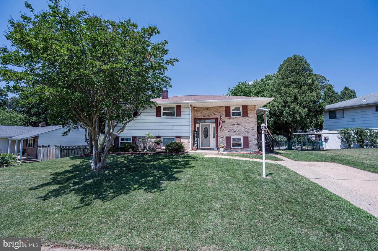 7994 Crownsway - Photo 1