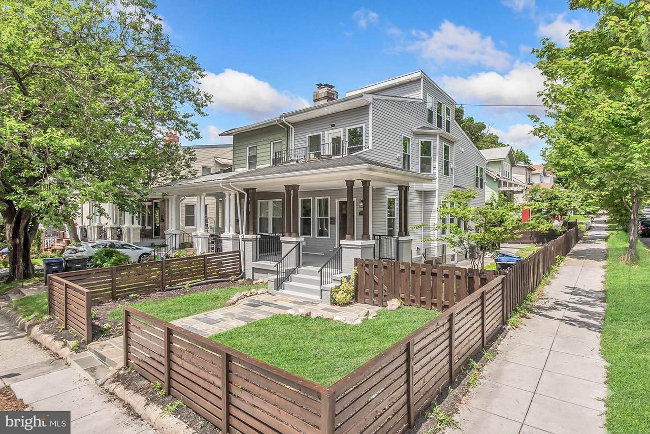 701 Varnum Street - Photo 1