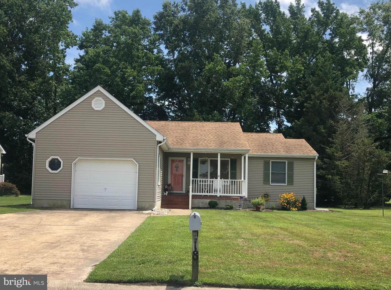 18 Westminster Drive - Photo 1