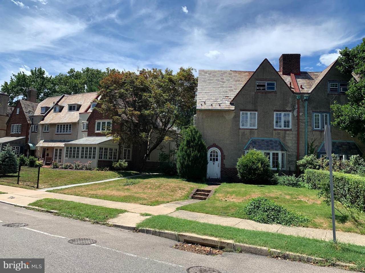 35 Willow Grove Avenue - Photo 1