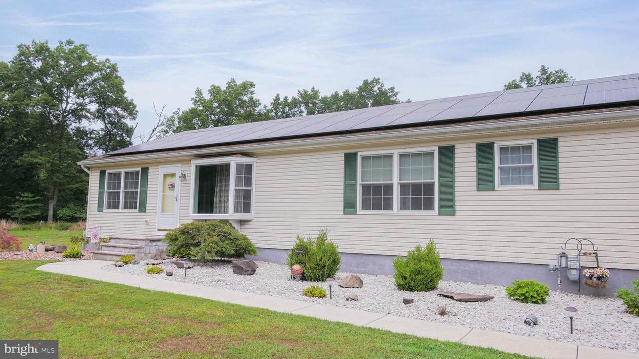 150 Ely Avenue - Photo 1