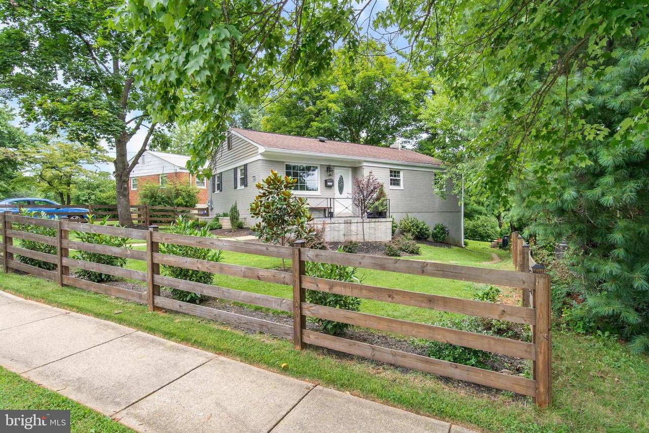 11615 Ashley Drive - Photo 1
