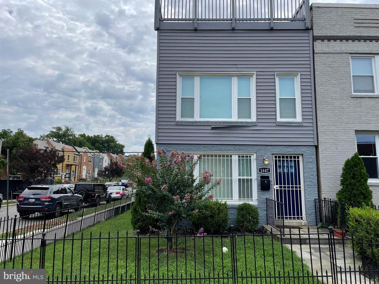 1647 Montello Avenue - Photo 1