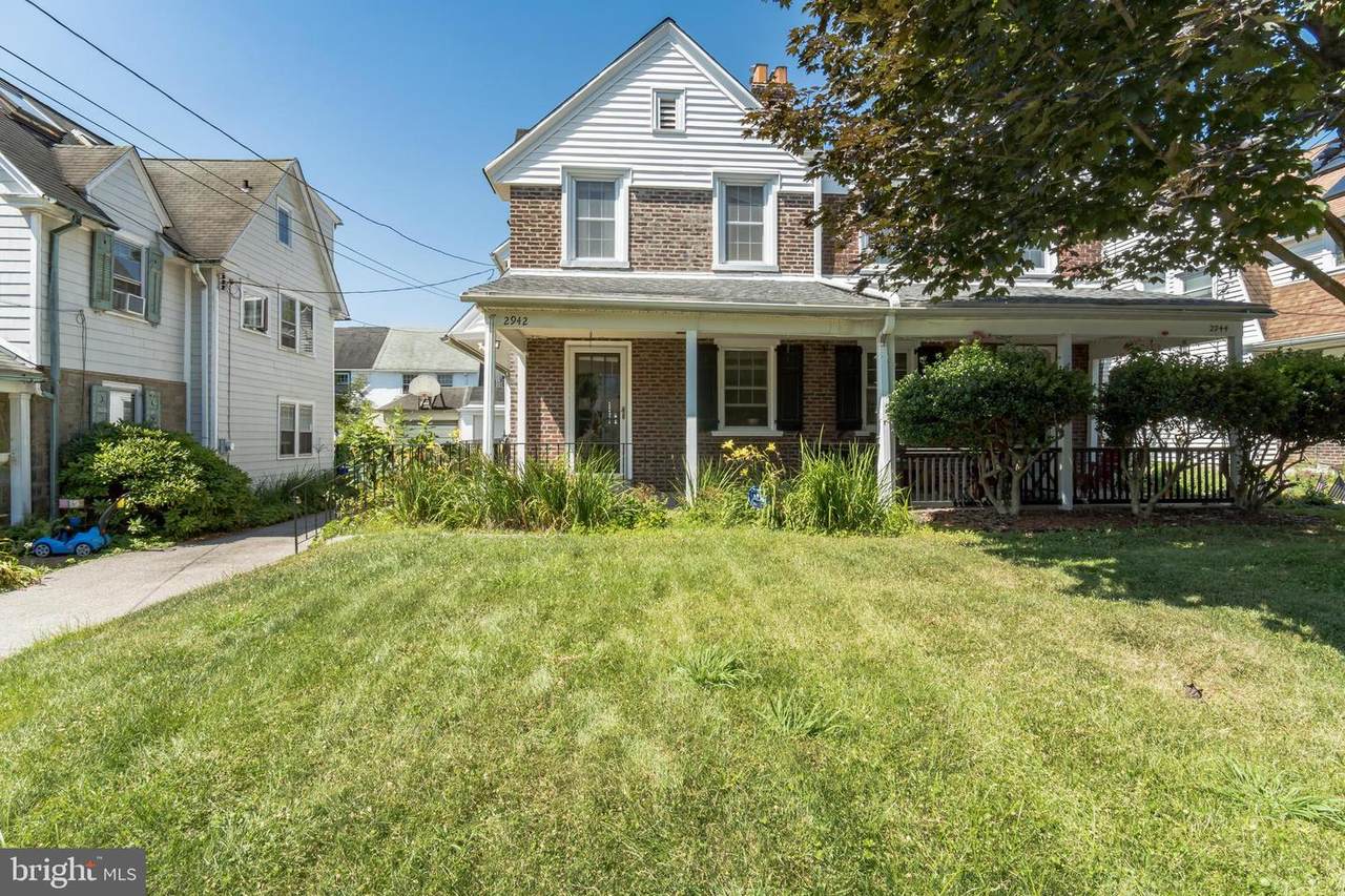 2942 Berkley Road - Photo 1