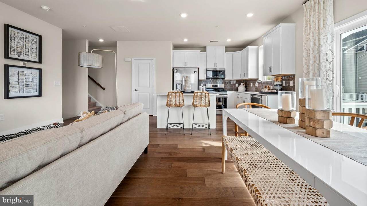 395 Foundry Street - Photo 1