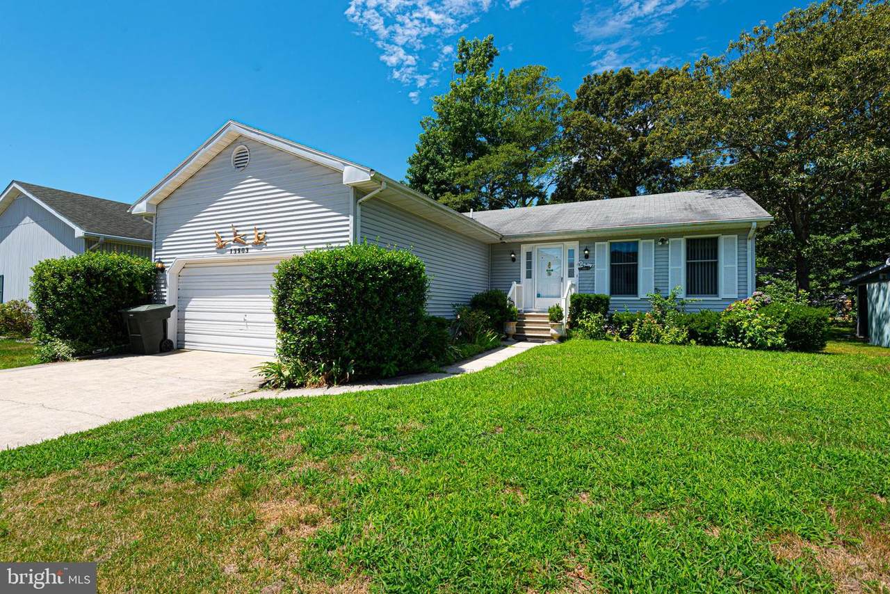 13903 Derrickson Avenue - Photo 1