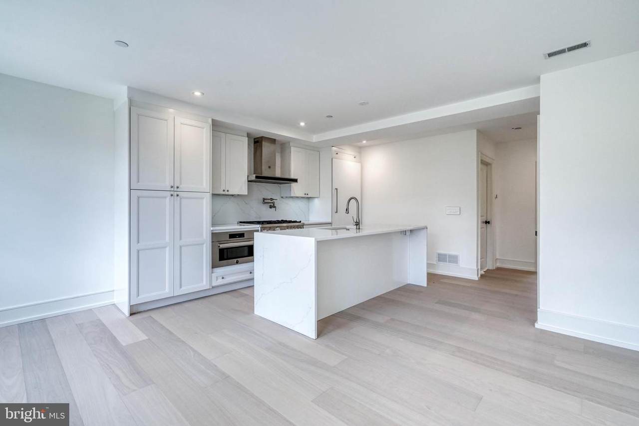 720 2ND Street - Photo 1