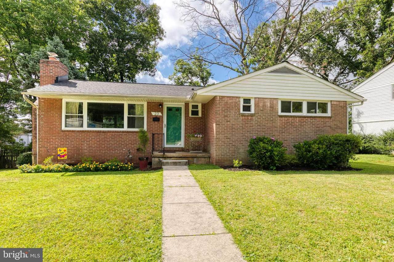 23 Ridgely Road - Photo 1