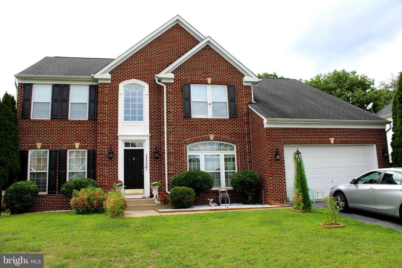 11257 Suffolk Drive - Photo 1