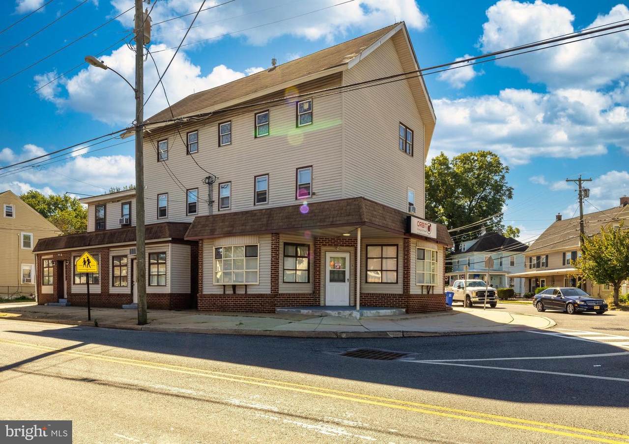 101 Mantua Boulevard - Photo 1