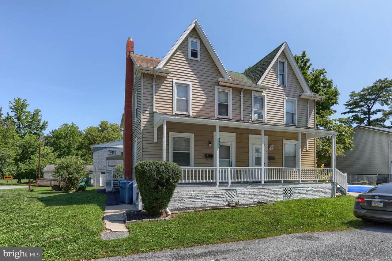382 Eshelman Street - Photo 1