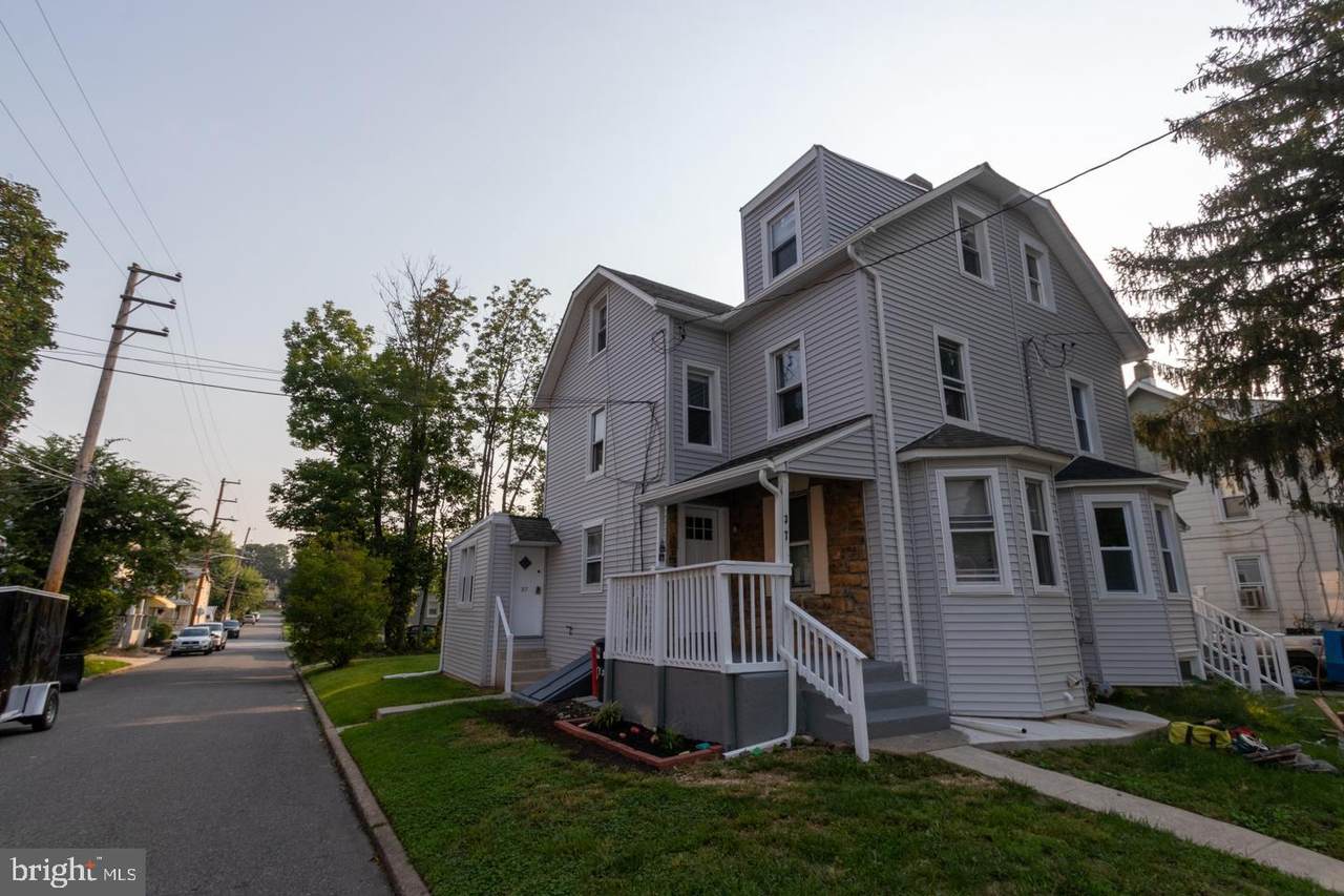 37 Walnut Street - Photo 1