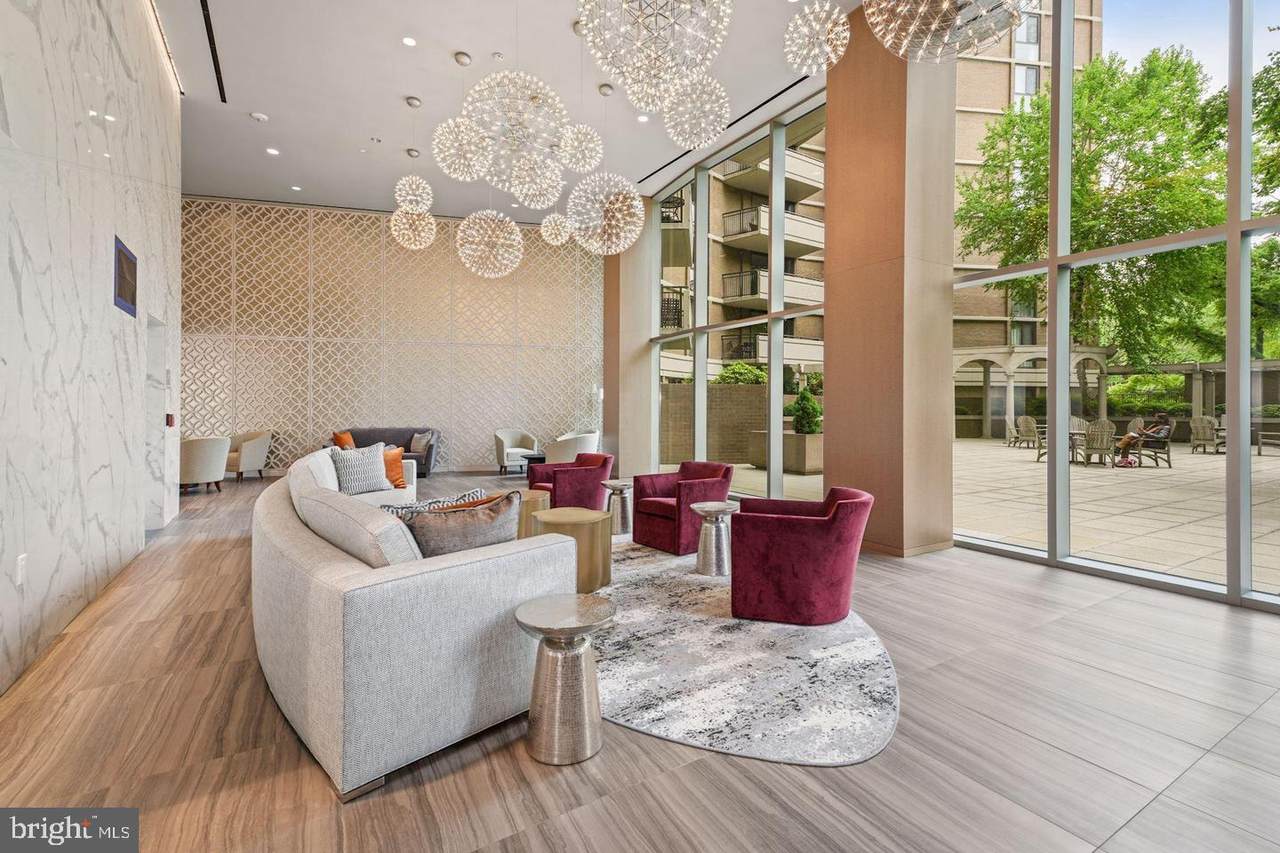 4620 Park Avenue - Photo 1