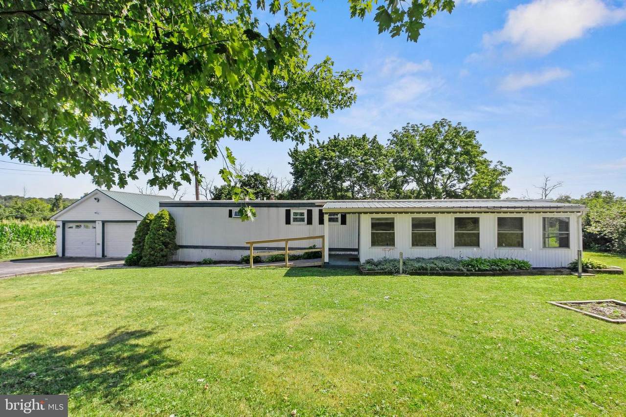 2073 Hunterstown Road - Photo 1
