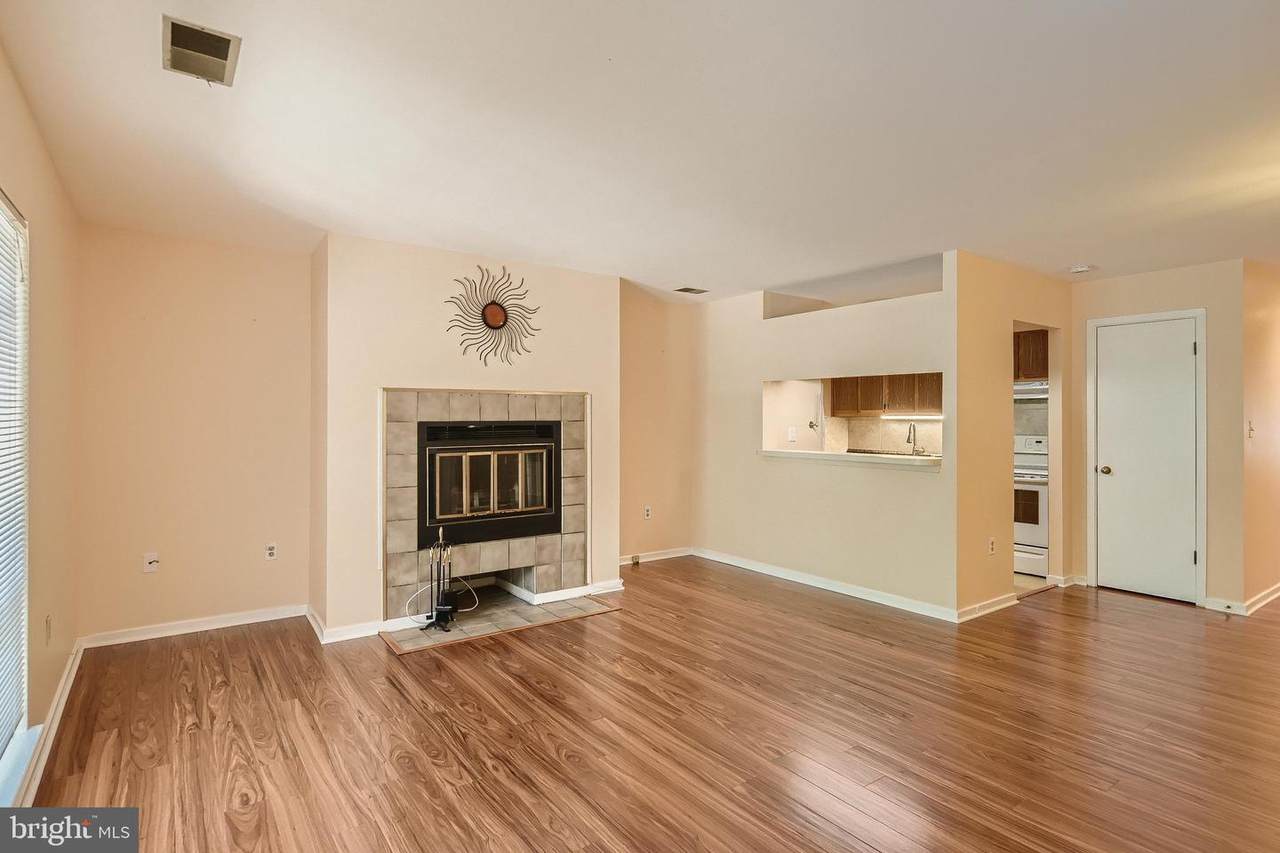 51 Greenwich Place - Photo 1