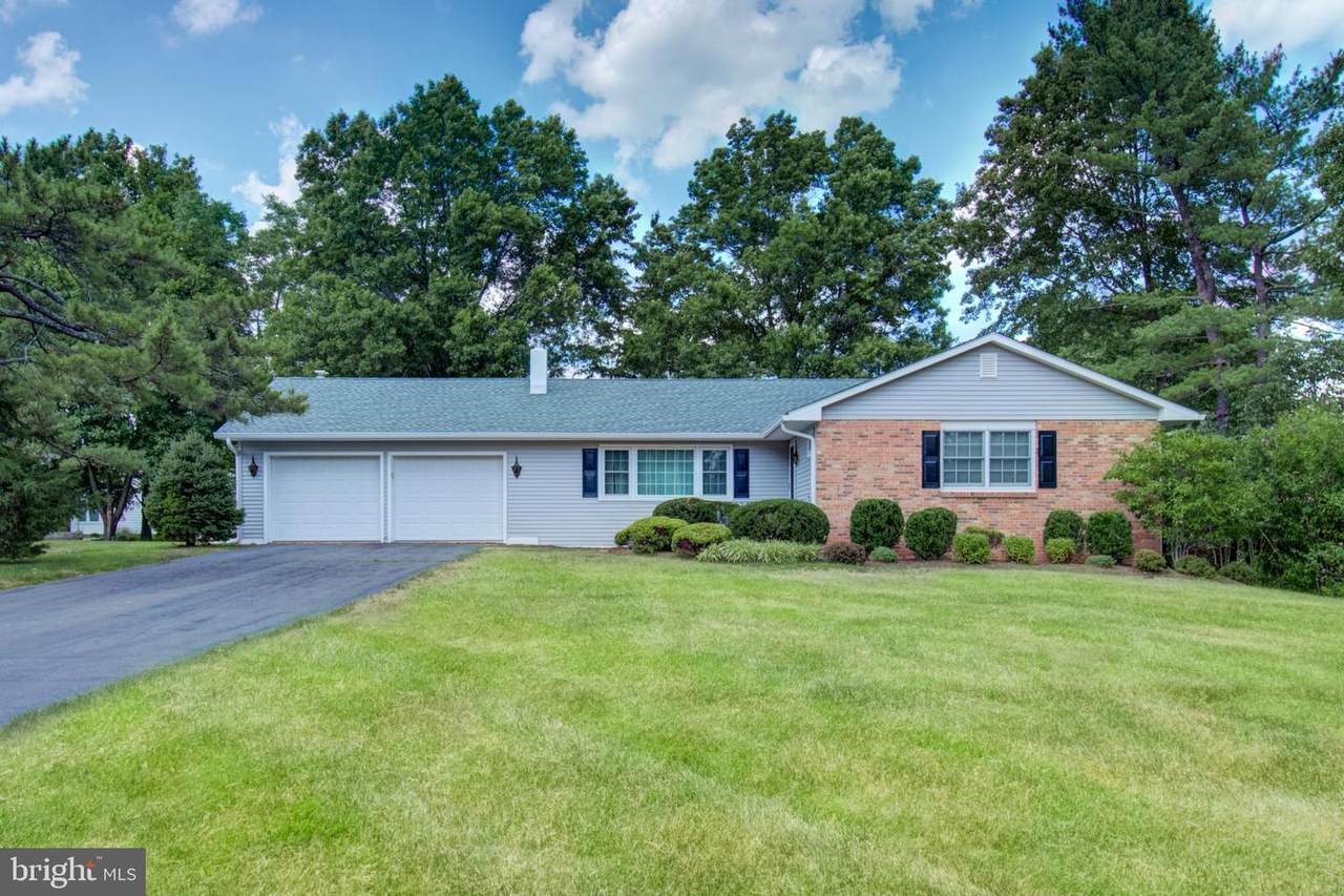 104 Howard Way - Photo 1