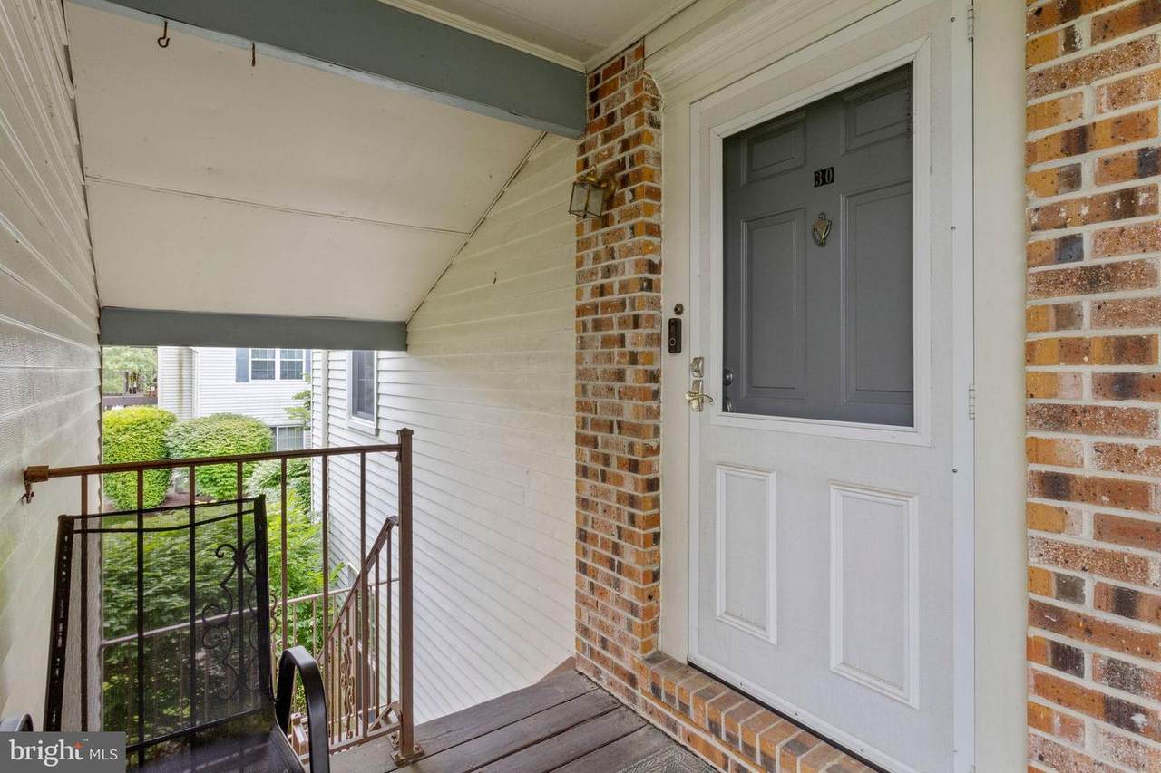 30B Village Lane - Photo 1