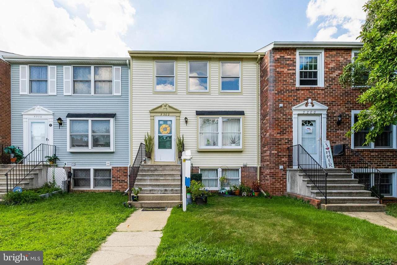 5202 Pleasure Cove Court - Photo 1