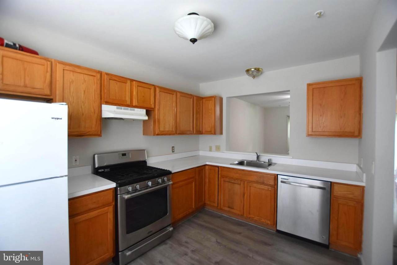 5 Clark Court - Photo 1