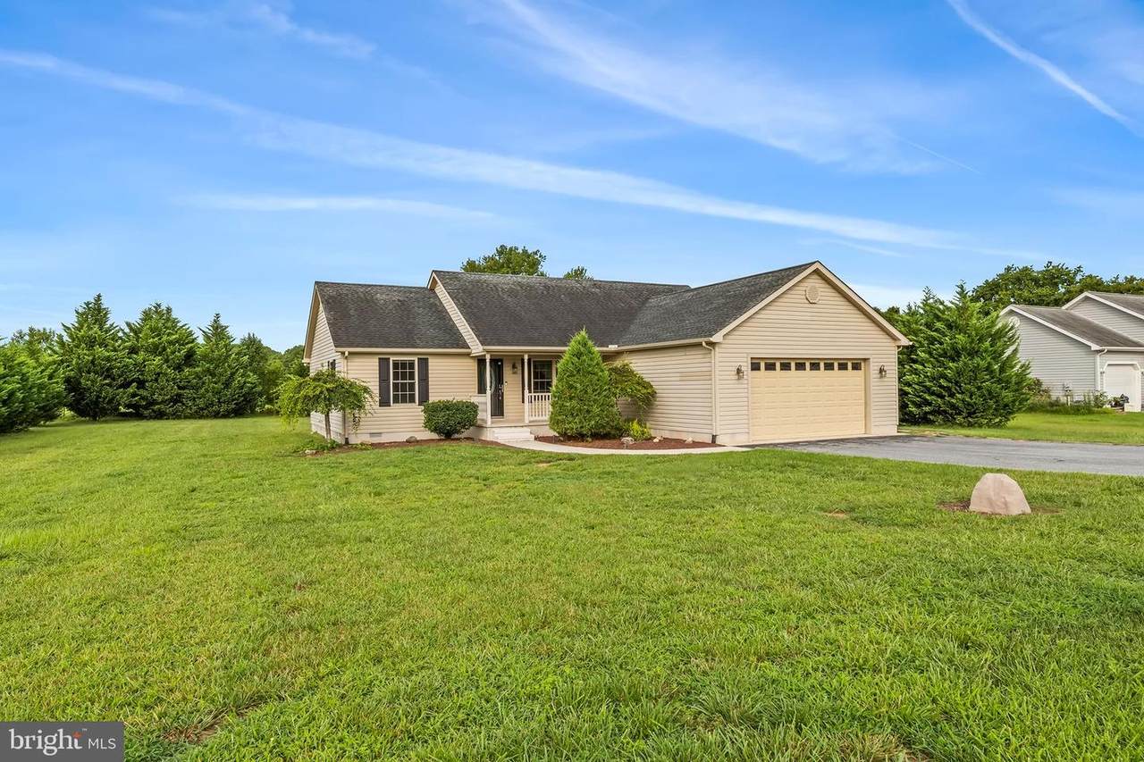 10711 Crescent Shore Drive - Photo 1