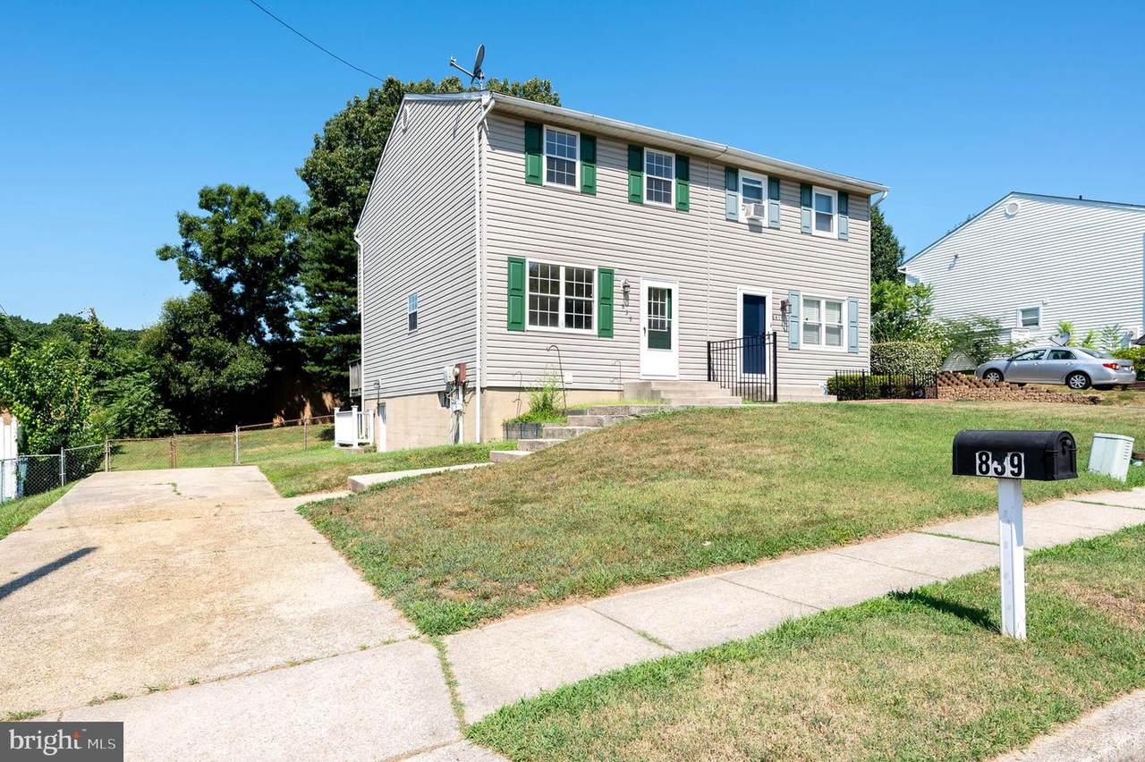 839 Bentwillow Drive - Photo 1