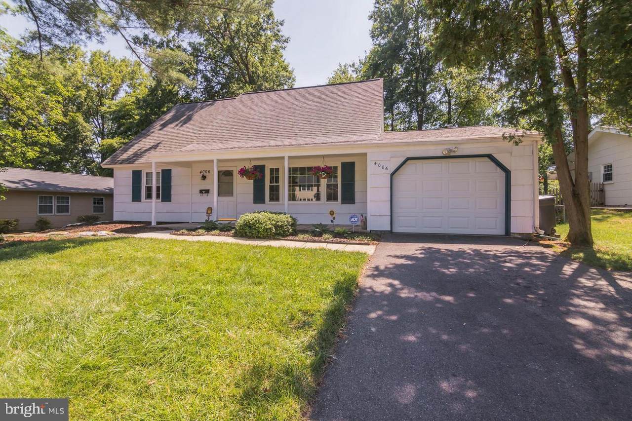 4006 William Lane - Photo 1