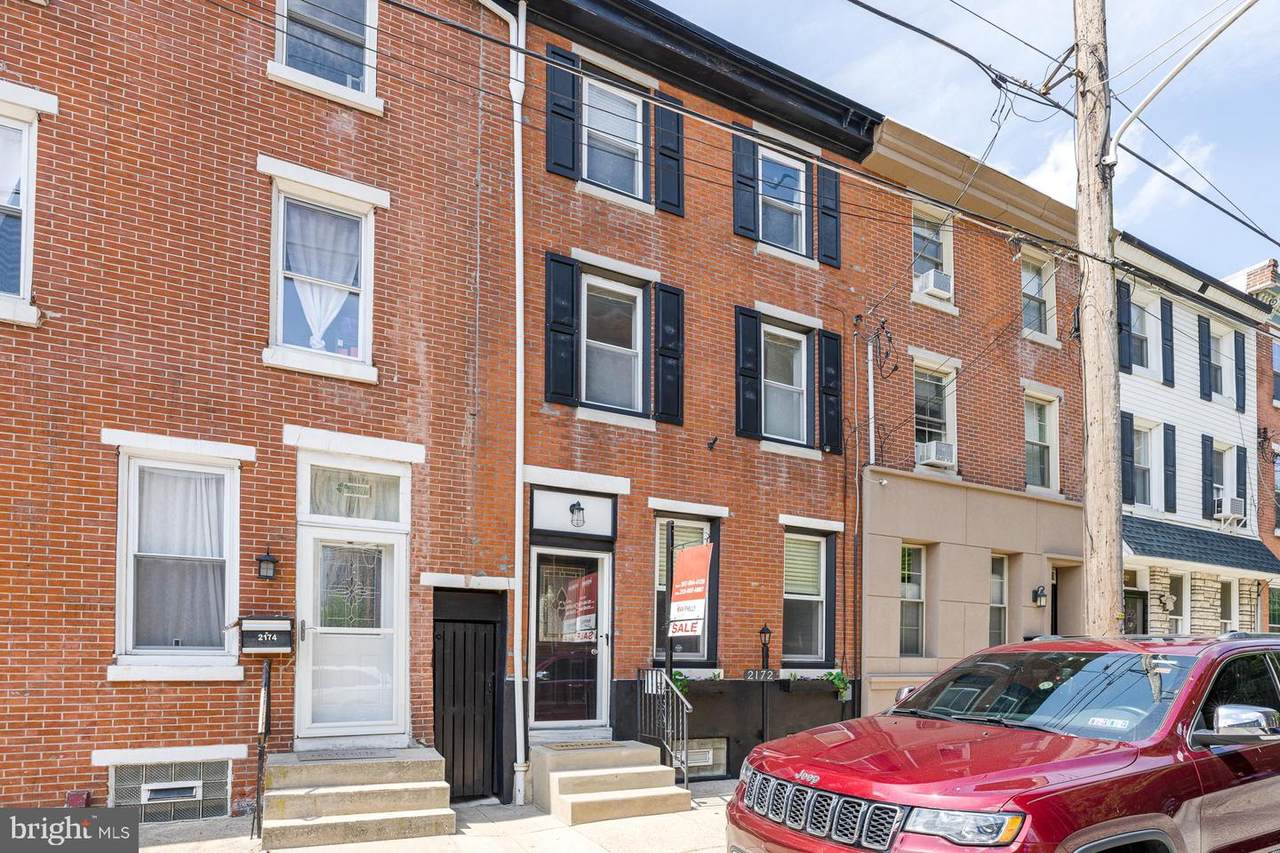 2172 Sergeant Street - Photo 1