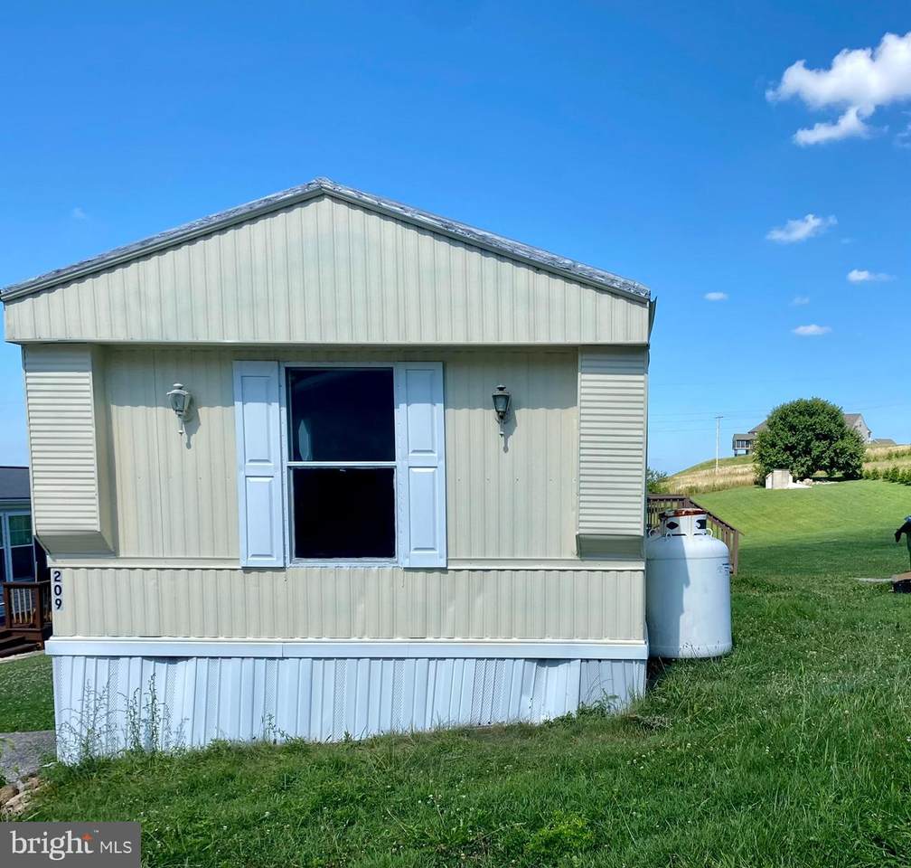 209 Konner Way - Photo 1