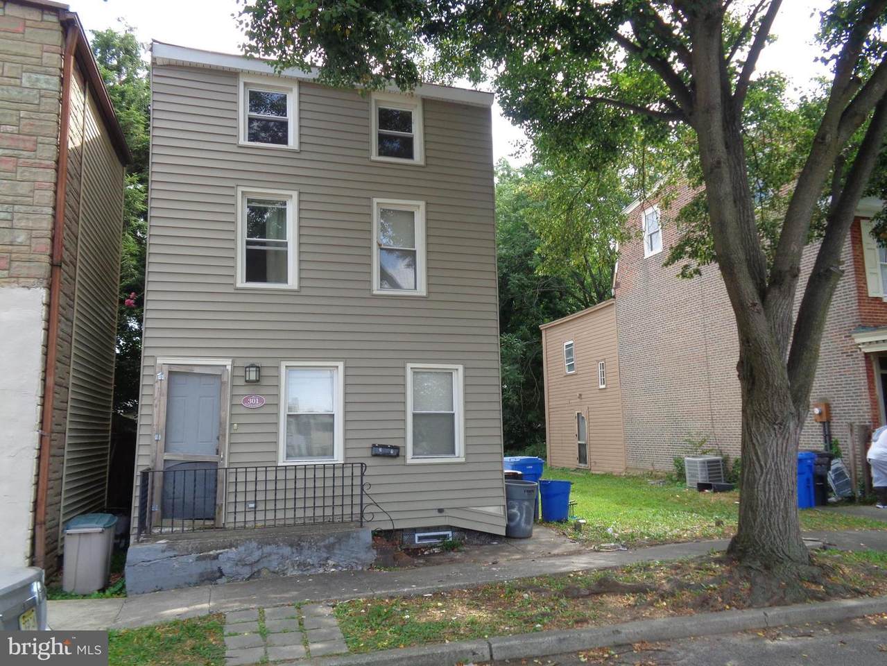 301 Stacy Street - Photo 1