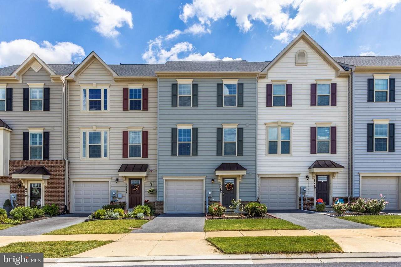 10046 Beerse Street - Photo 1
