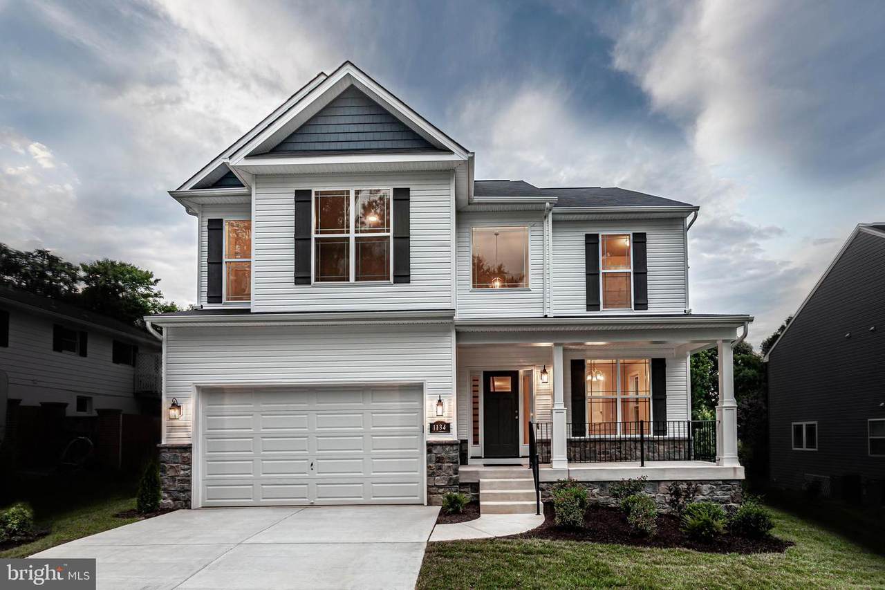 4084 Waterview Drive - Photo 1