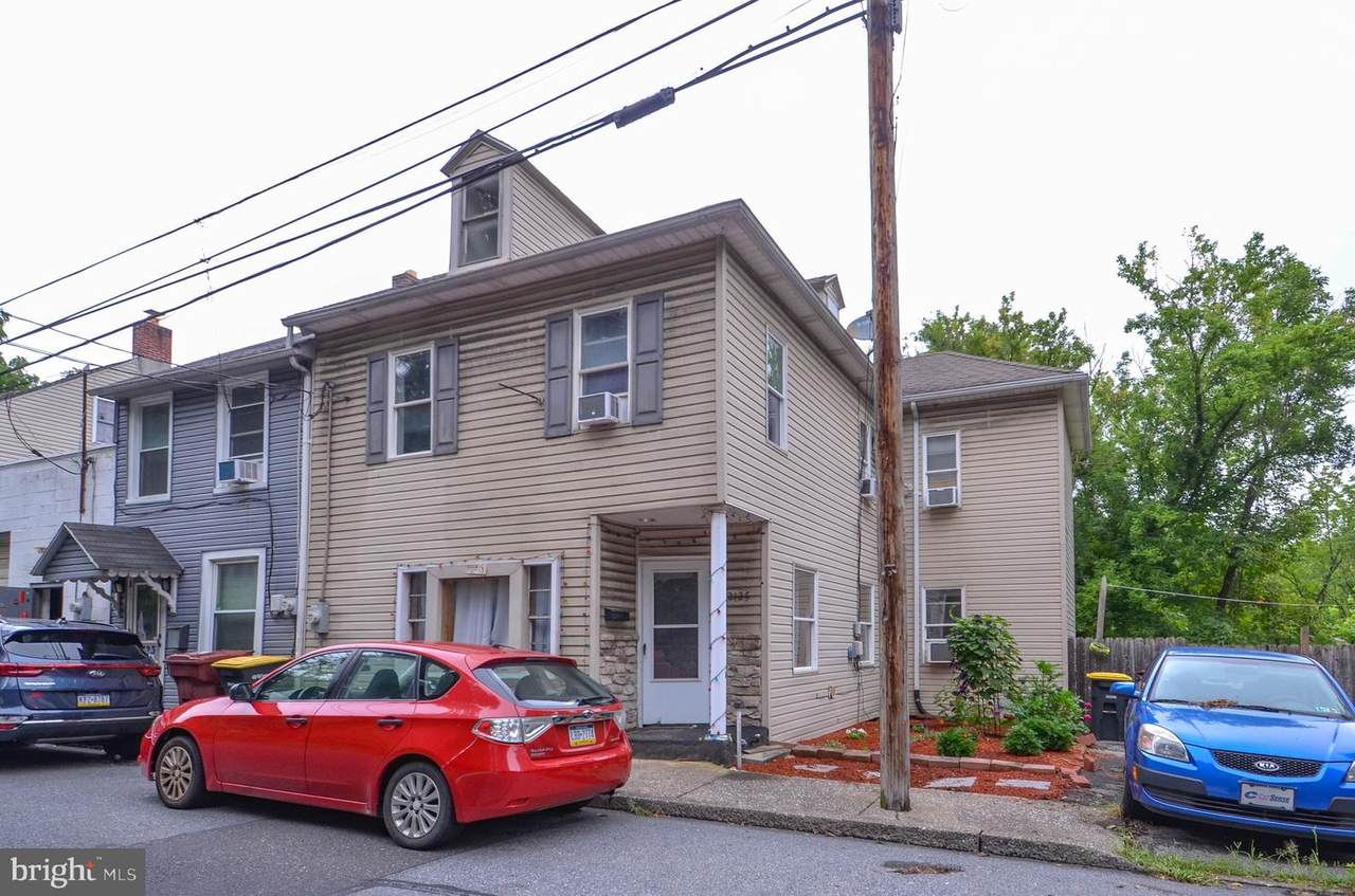 2125 S Lehigh Avenue - Photo 1