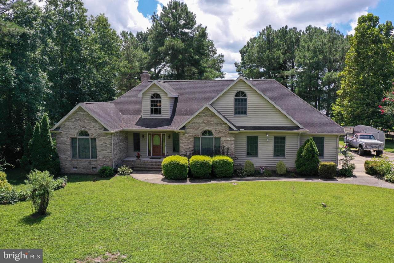 8112 Pintail Drive - Photo 1