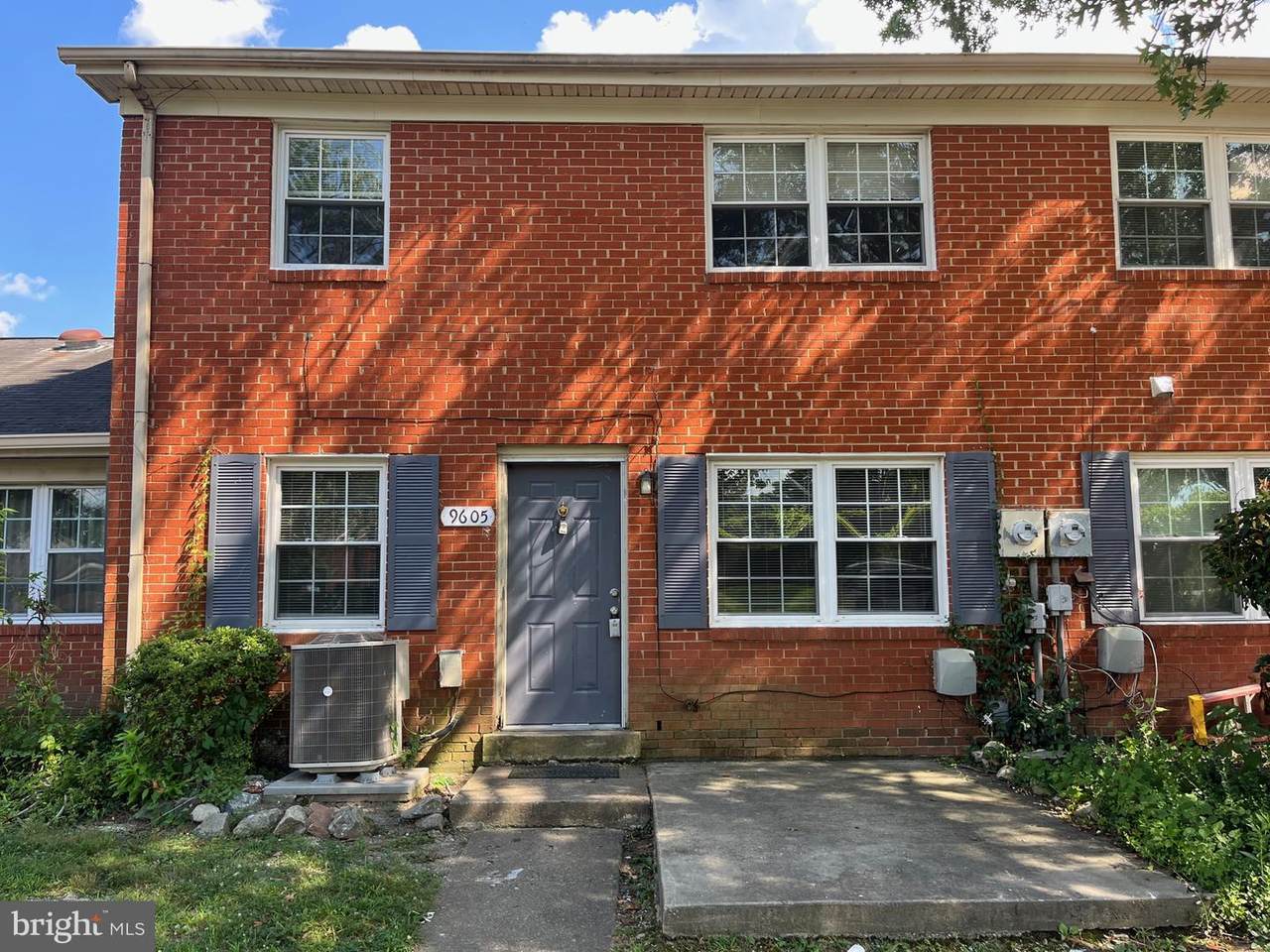 9605 Hagel Circle - Photo 1