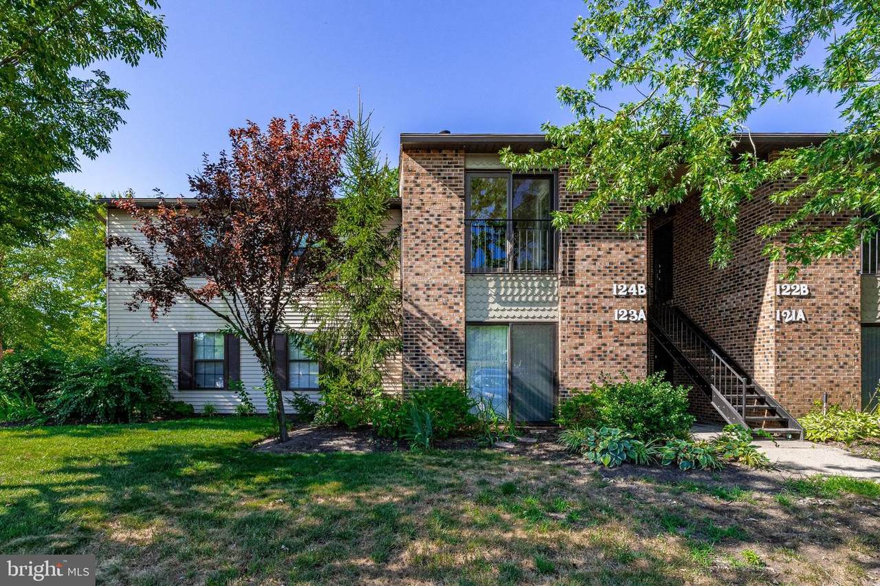124-B Birchfield Court - Photo 1