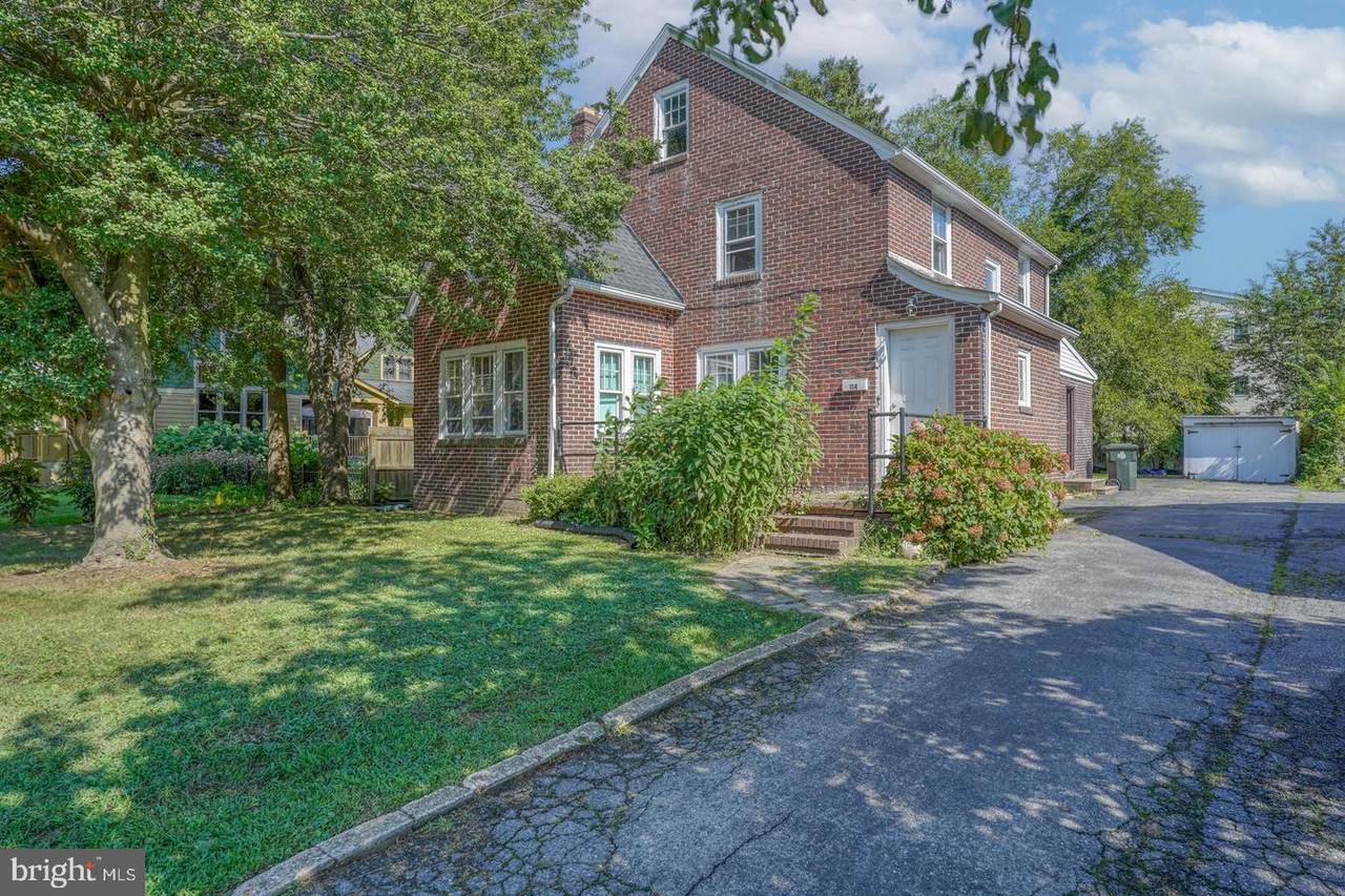 114 Park Place - Photo 1