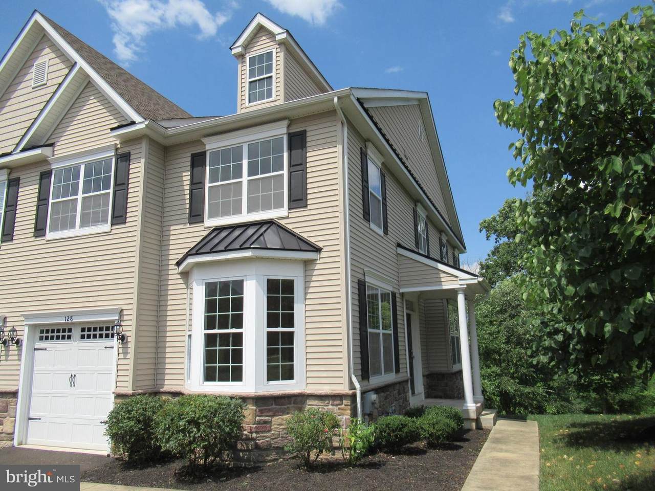 128 High Point Avenue - Photo 1