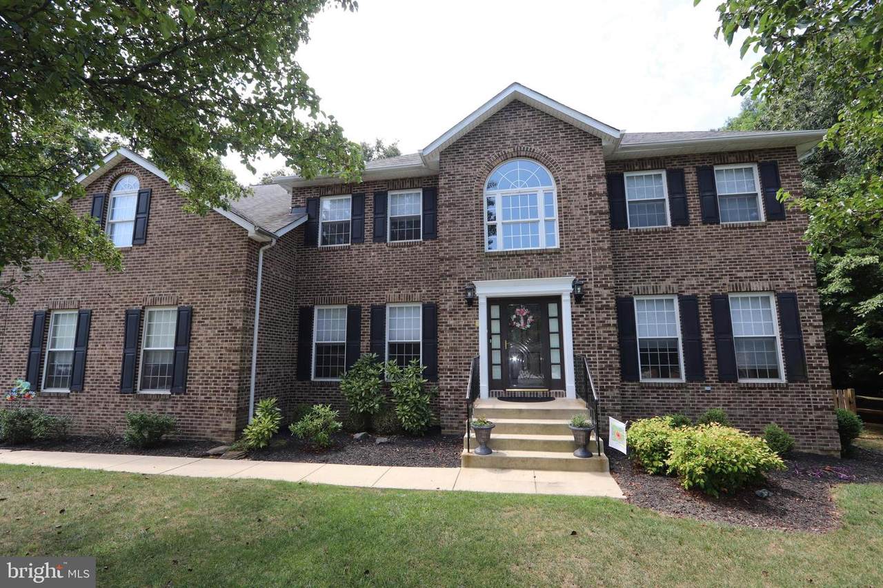 2318 Knotweed Court - Photo 1